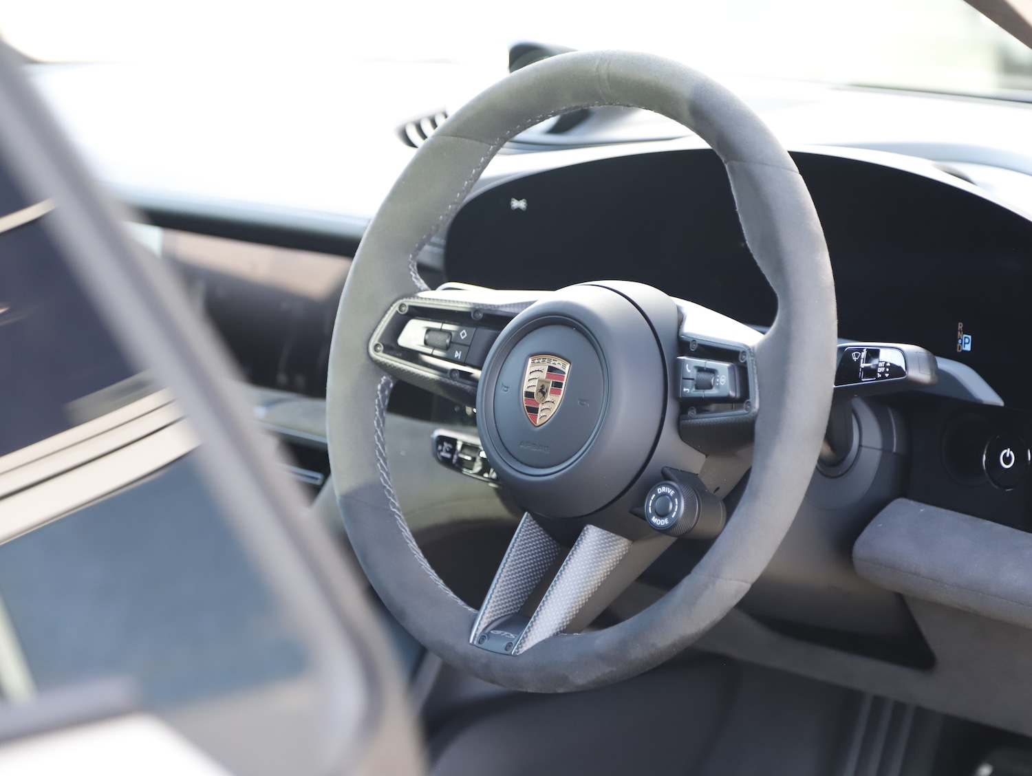 Used Porsche Taycan 2025 for sale - 78199841: Photo 27