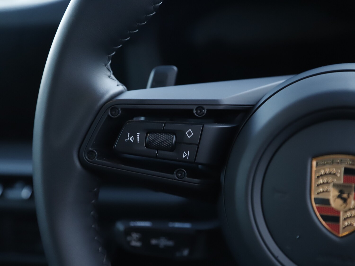 Used Porsche 911 2025 for sale - 76711908: Photo 34