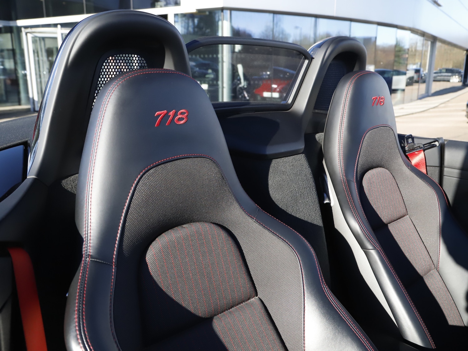 Used Porsche Boxster 2019 for sale - 77547622: Photo 40