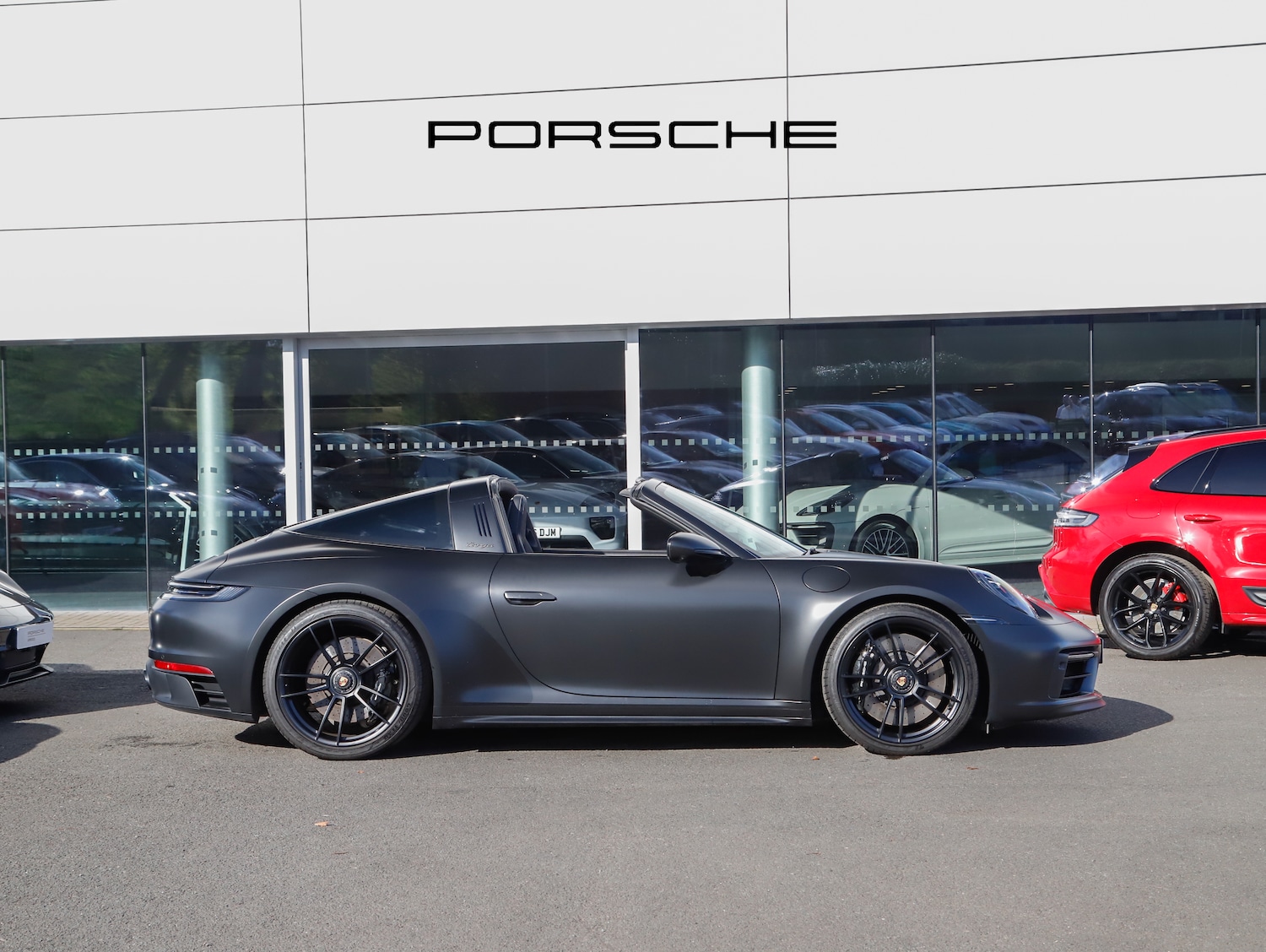 Used Porsche 911 2023 for sale - 77733839: Photo 9