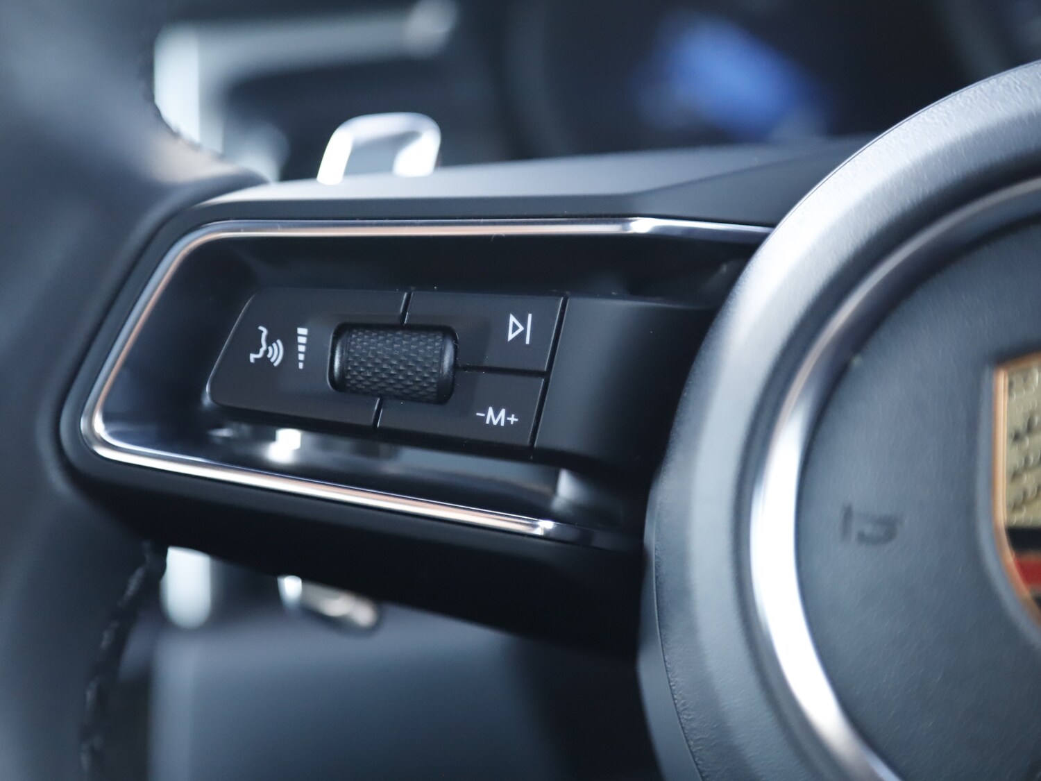 Used Porsche Macan 2024 for sale - 76481270: Photo 15