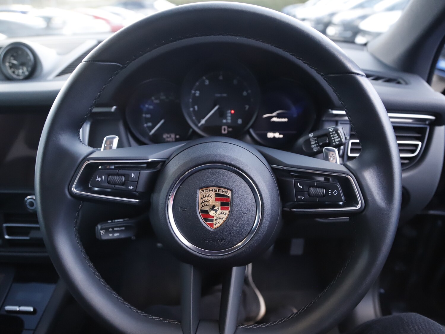 Used Porsche Macan 2024 for sale - 76481270: Photo 22