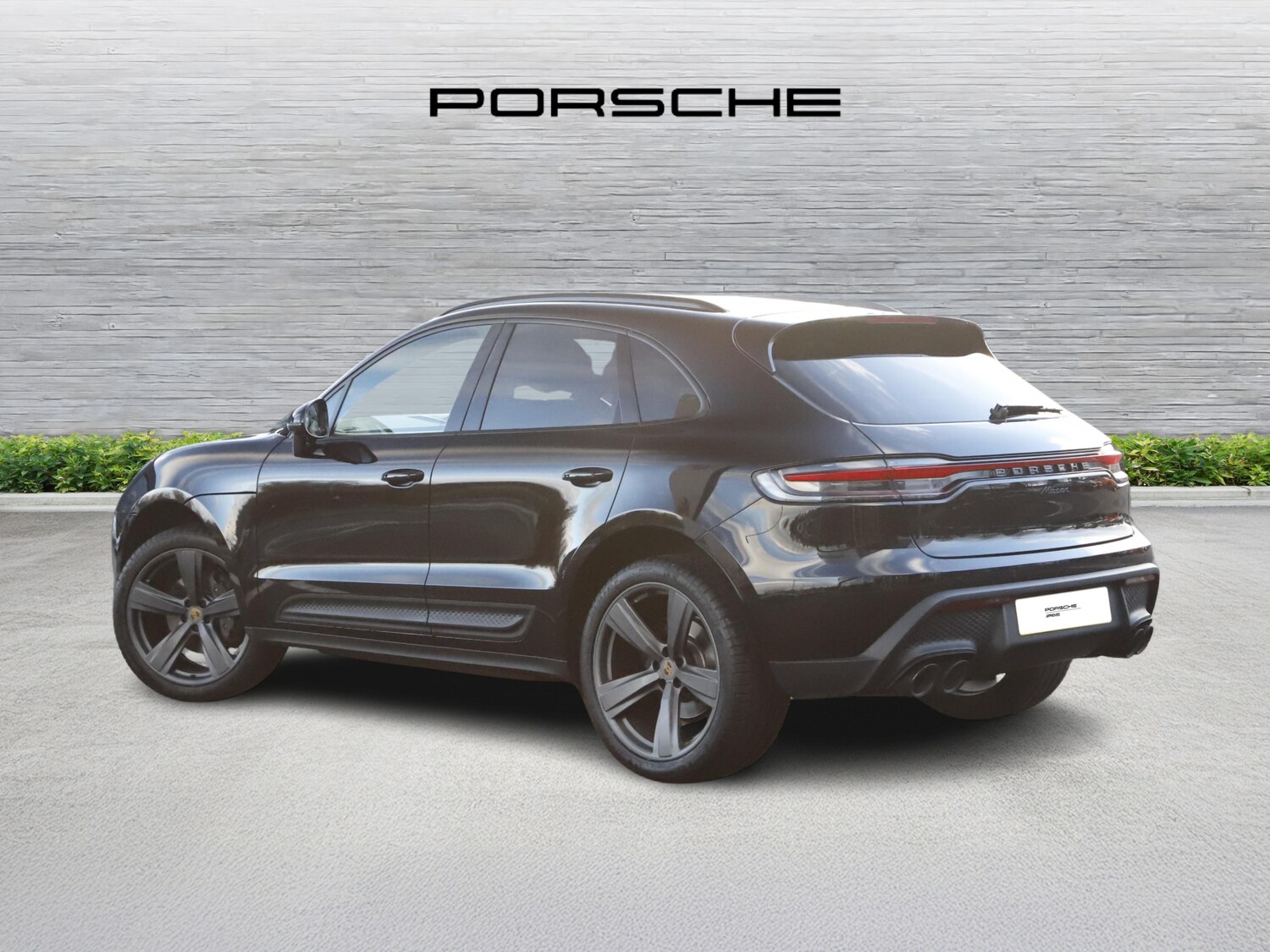 Used Porsche Macan 2024 for sale - 76481270: Photo 3