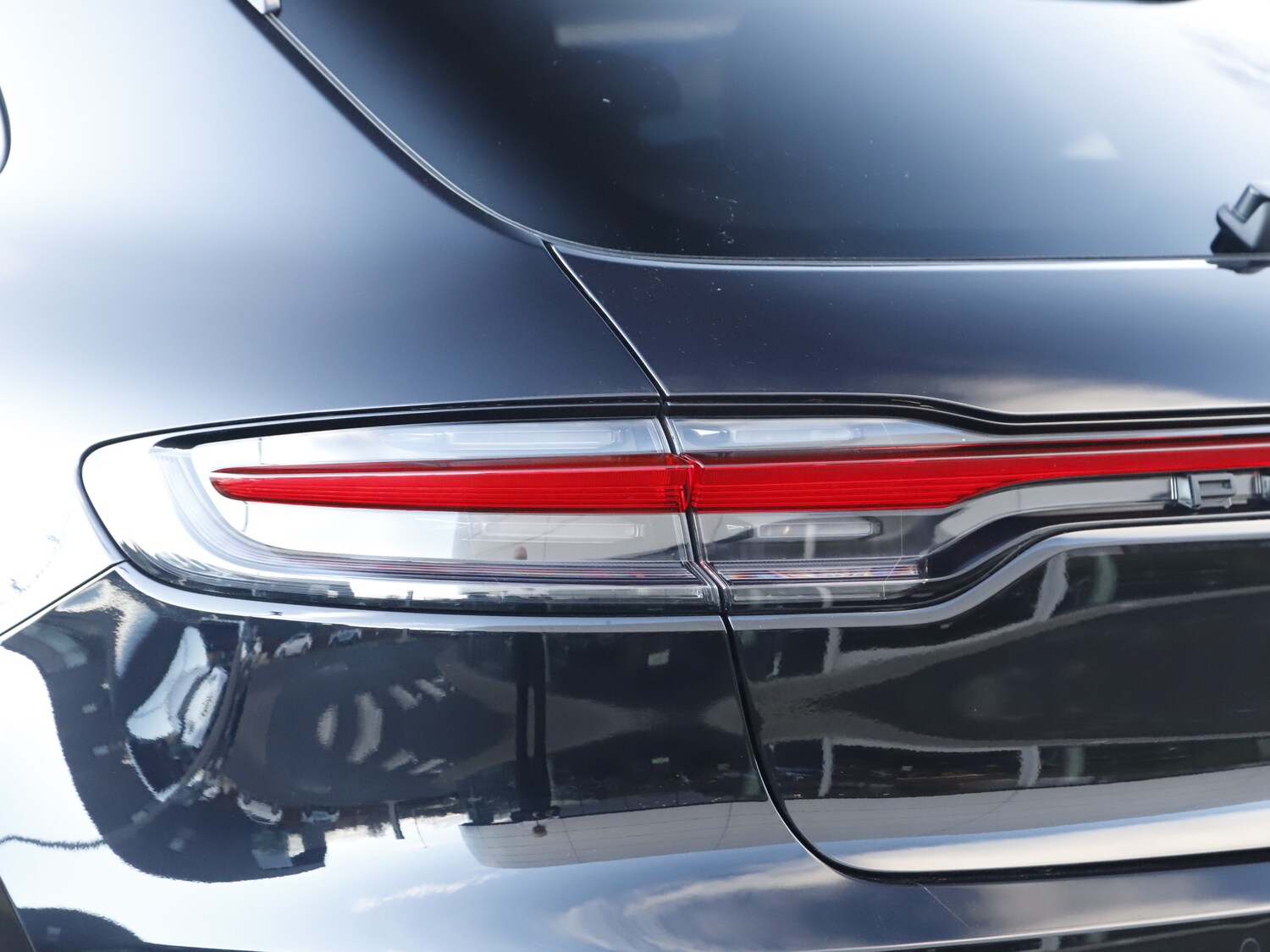 Used Porsche Macan 2024 for sale - 76481270: Photo 31