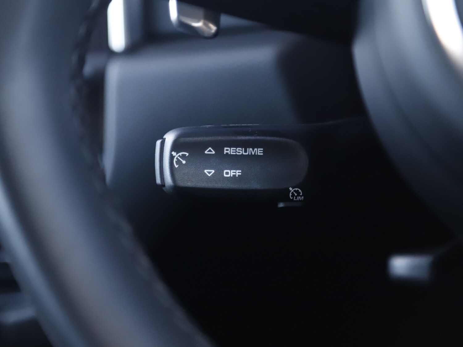 Used Porsche Macan 2024 for sale - 76481270: Photo 33