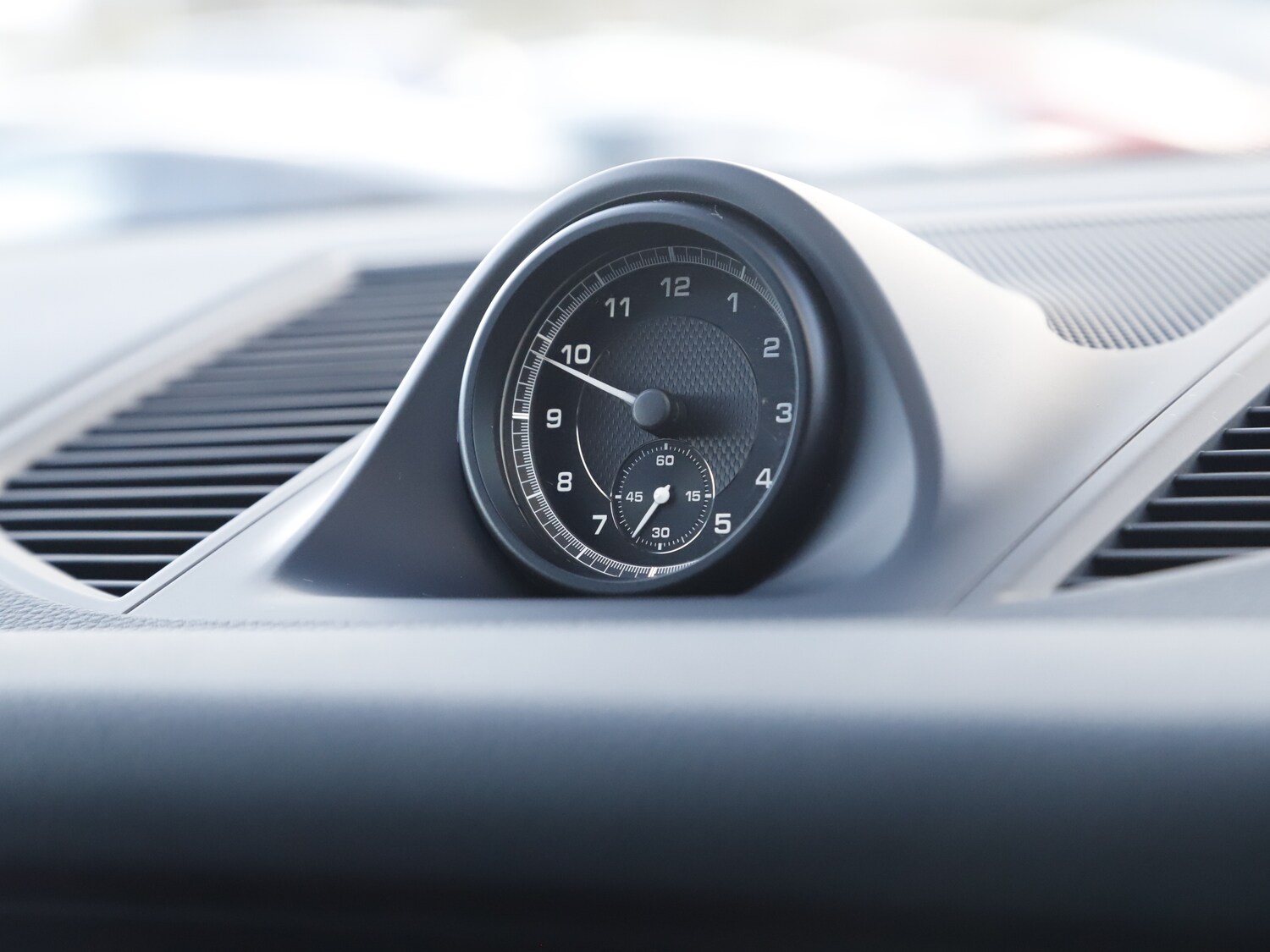 Used Porsche Macan 2024 for sale - 76481270: Photo 40