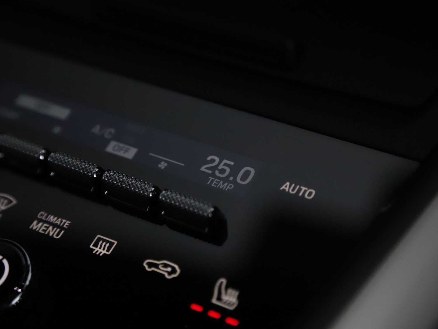 Used Porsche Macan 2025 for sale - 76416400: Photo 19