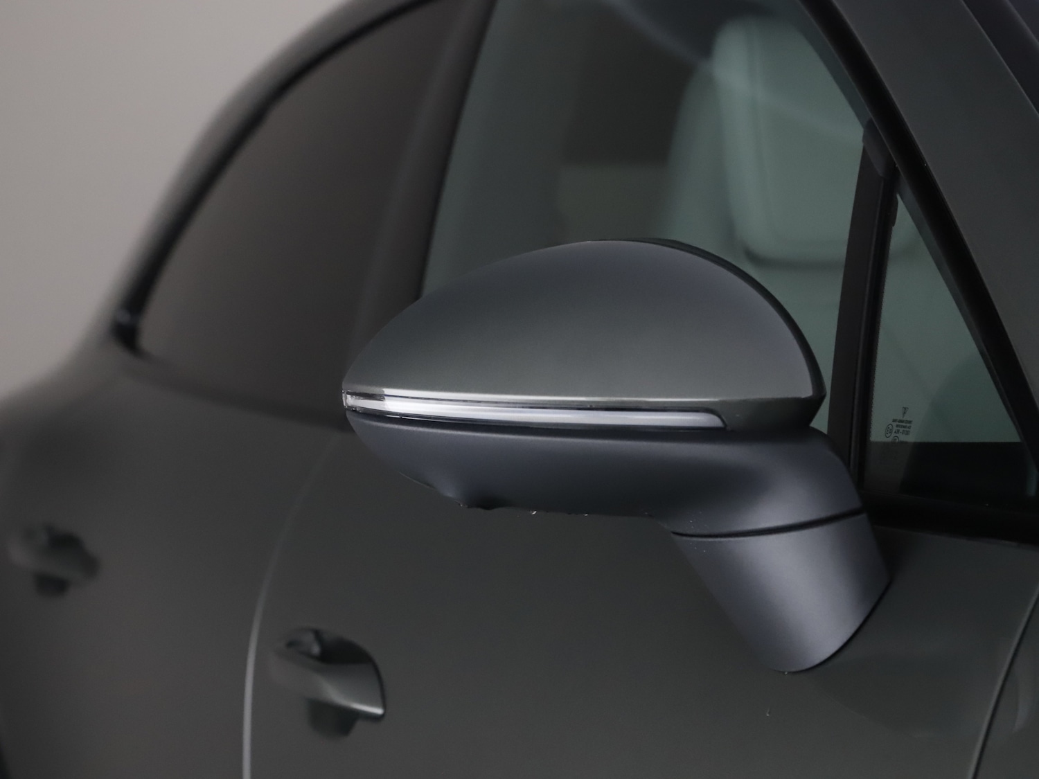 Used Porsche Macan 2025 for sale - 76416400: Photo 32