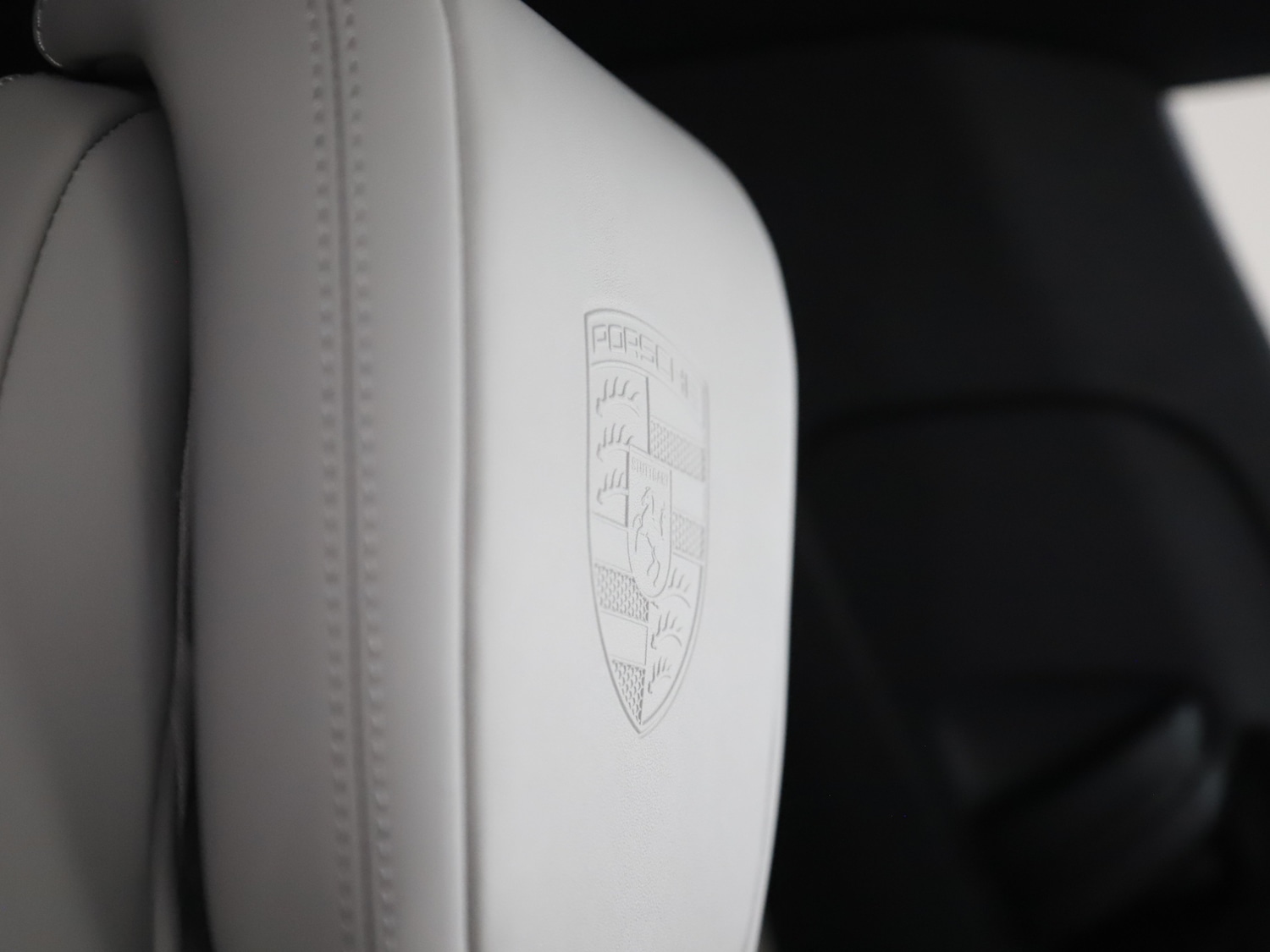 Used Porsche Macan 2025 for sale - 76416400: Photo 43