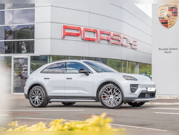 Used Porsche Macan 2025 for sale - 78524503: Photo