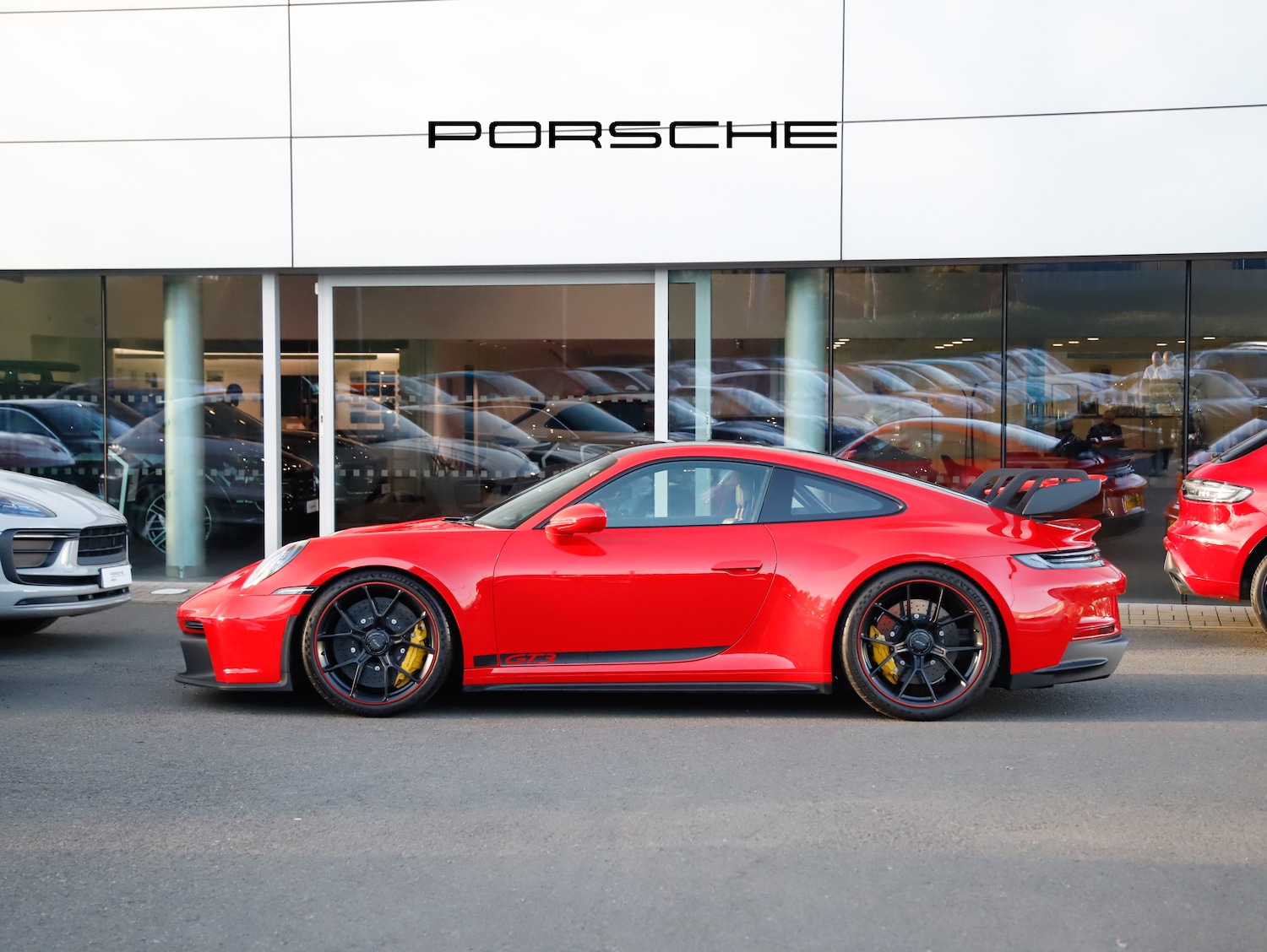 Used Porsche 911 2021 for sale - 77747840: Photo 6
