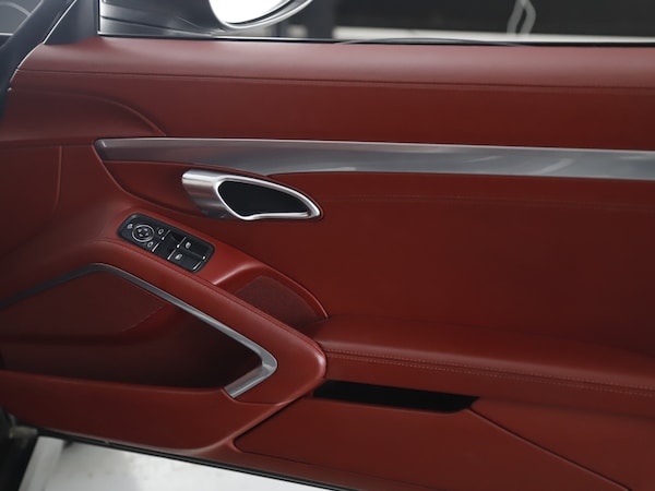 Used Porsche Boxster 2016 for sale - 76266313: Photo 26