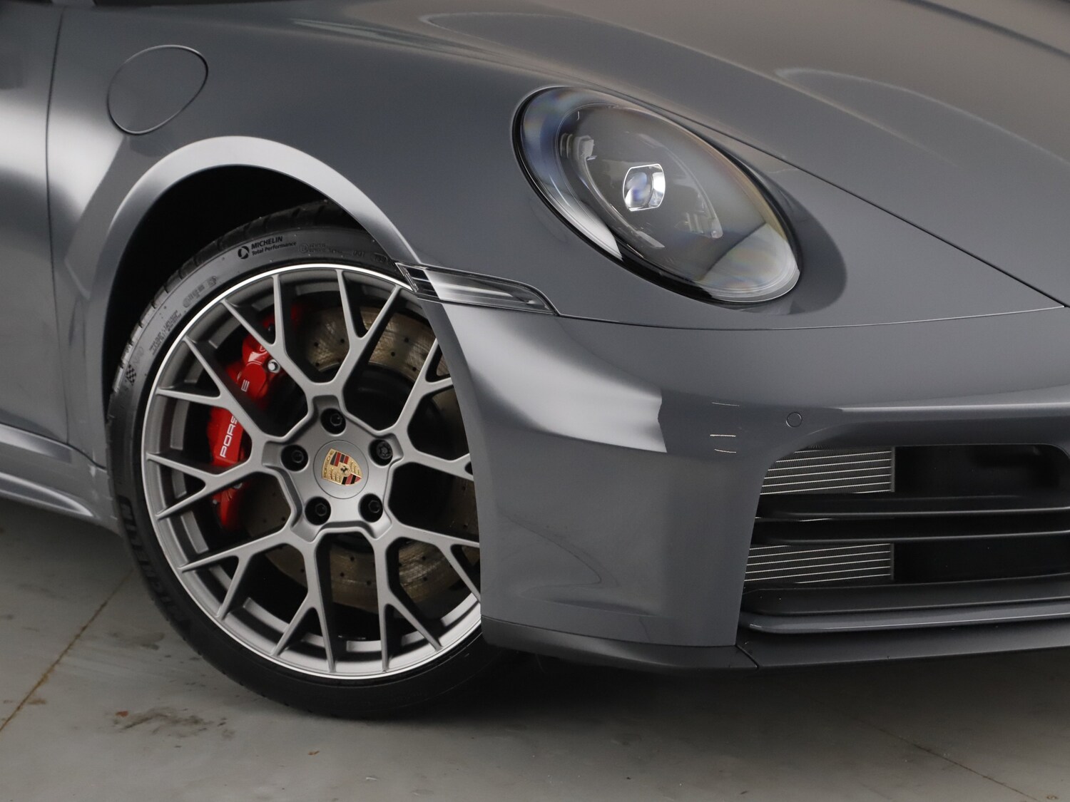 Used Porsche 911 2025 for sale - 76266311: Photo 13