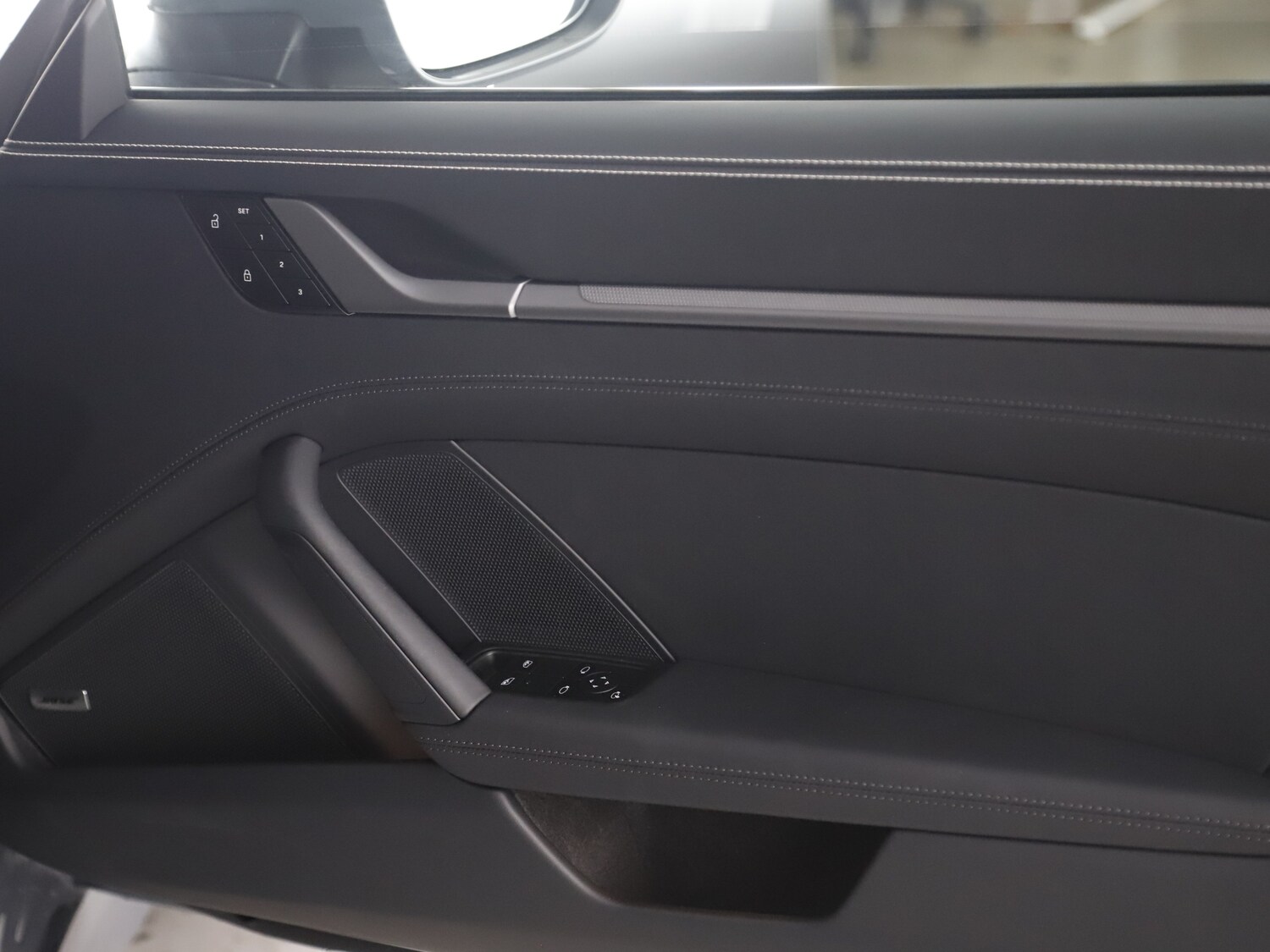 Used Porsche 911 2025 for sale - 76266311: Photo 39