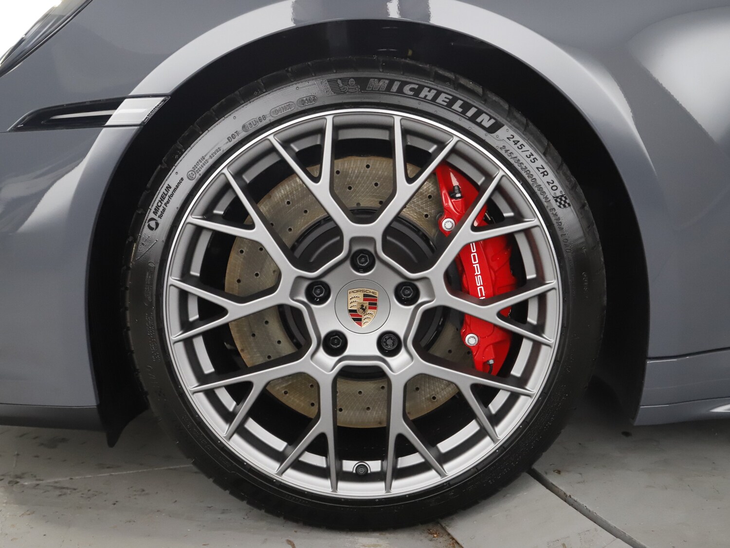 Used Porsche 911 2025 for sale - 76266311: Photo 4