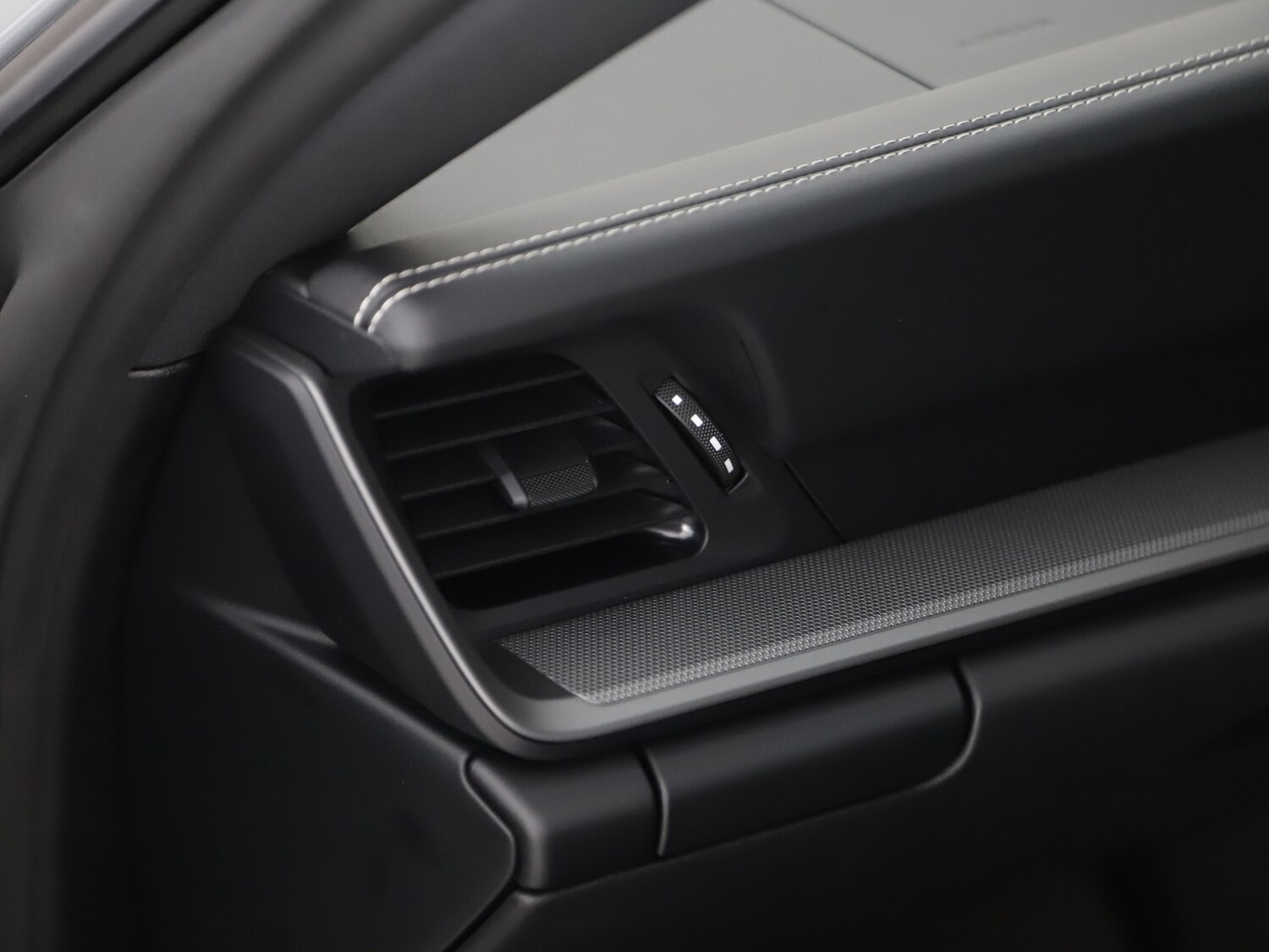 Used Porsche 911 2025 for sale - 76266311: Photo 45