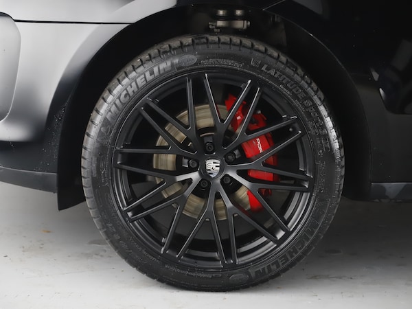 Used Porsche Macan 2021 for sale - 76266315: Photo 4