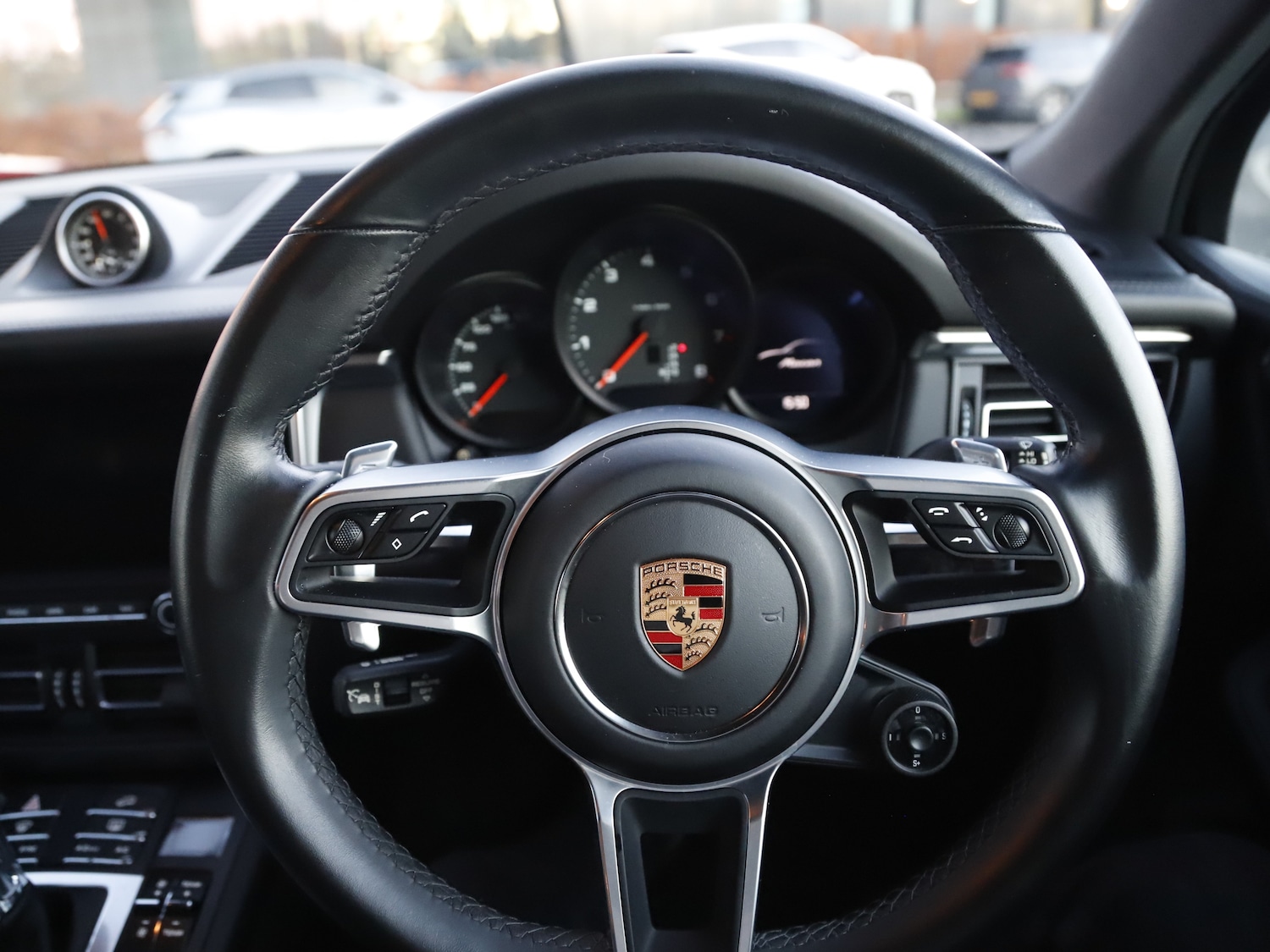 Used Porsche Macan 2019 for sale - 76653775: Photo 25