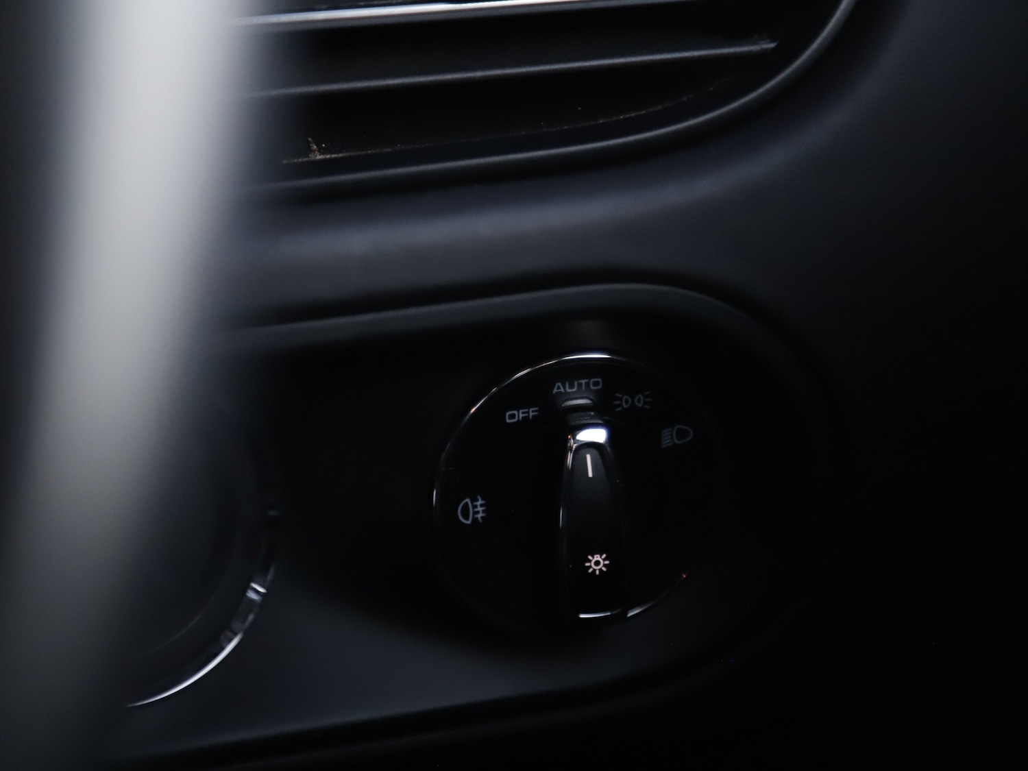 Used Porsche Macan 2019 for sale - 76653775: Photo 41