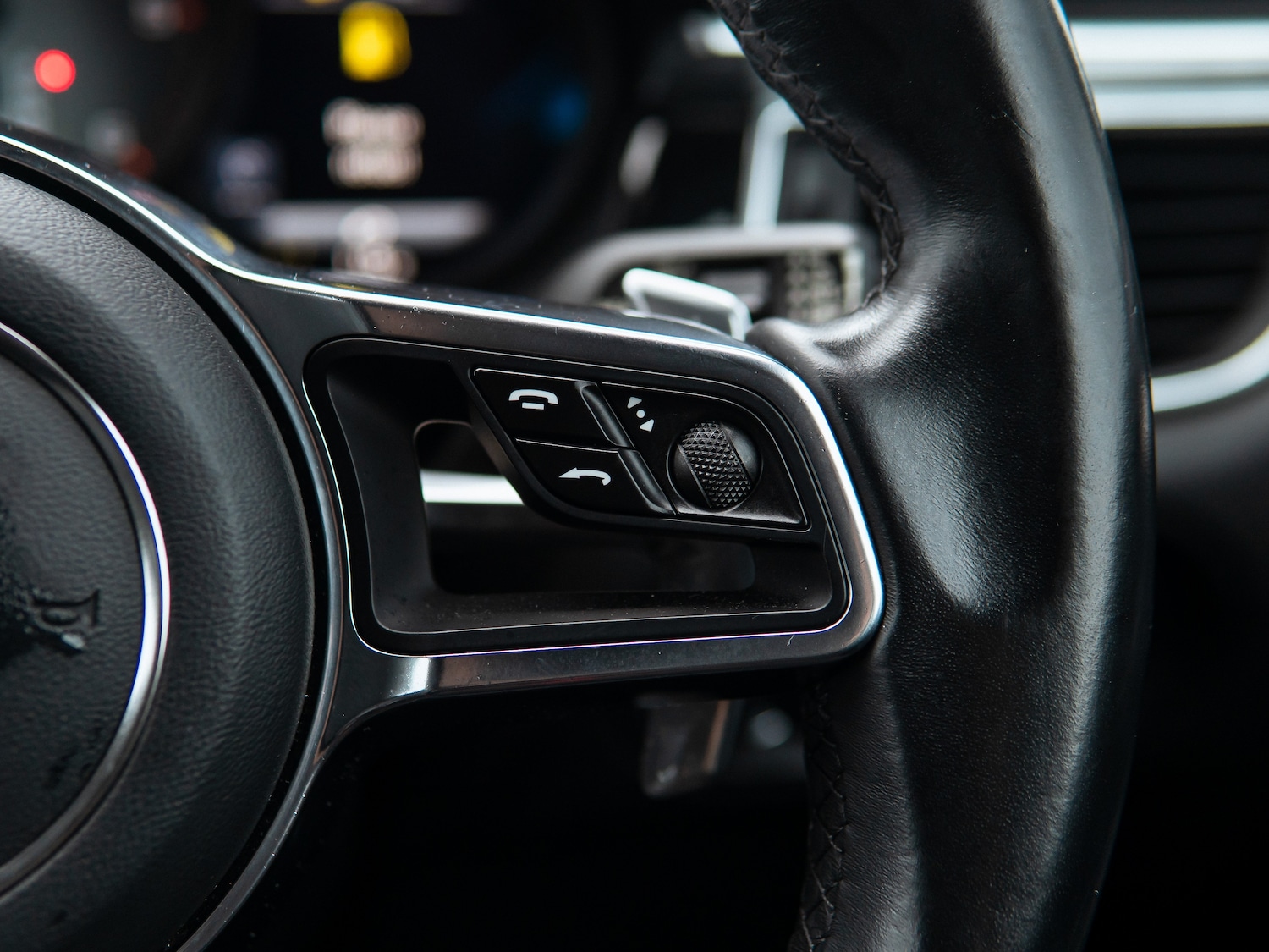 Used Porsche Macan 2017 for sale - 77080098: Photo 16