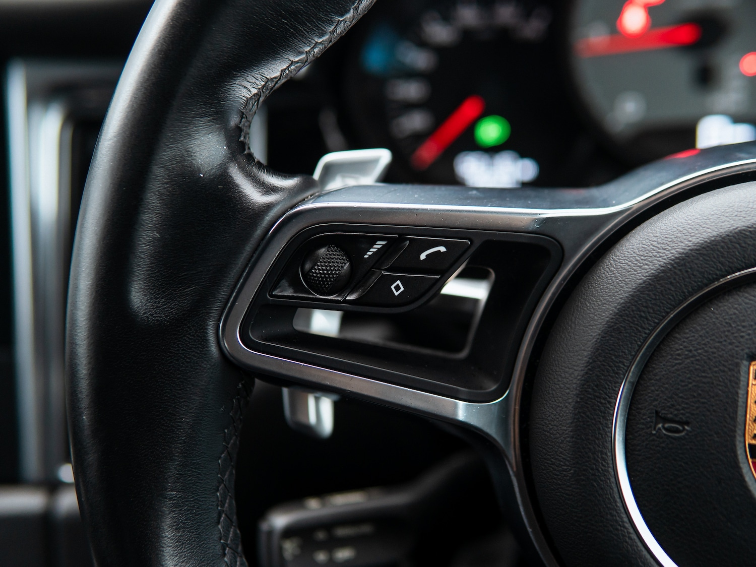 Used Porsche Macan 2017 for sale - 77080098: Photo 18