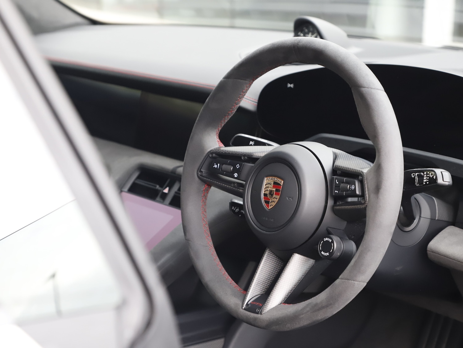 Used Porsche Taycan 2023 for sale - 77779576: Photo 22