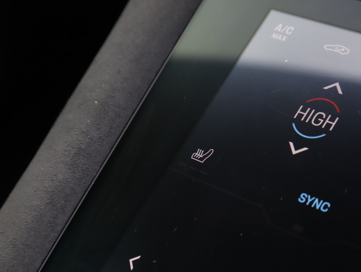 Used Porsche Taycan 2023 for sale - 77779576: Photo 32