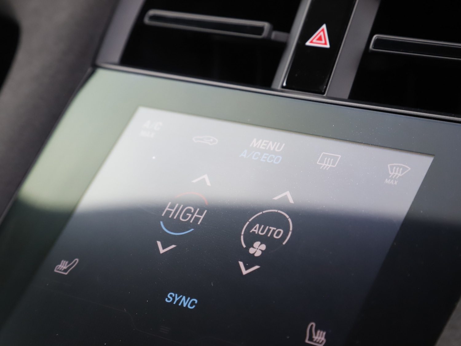 Used Porsche Taycan 2023 for sale - 77779576: Photo 33