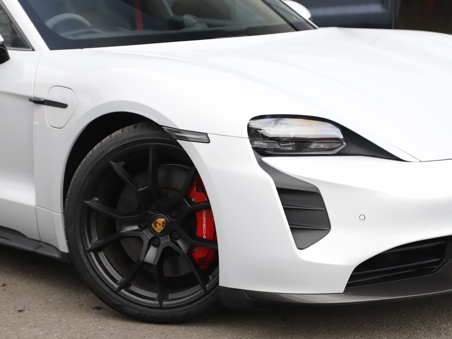 Used Porsche Taycan 2023 for sale - 77779576: Photo 43