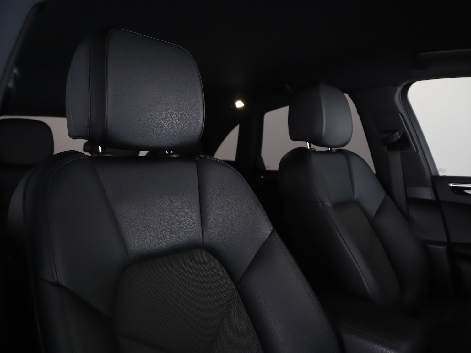 Used Porsche Macan 2022 for sale - 76405683: Photo 13