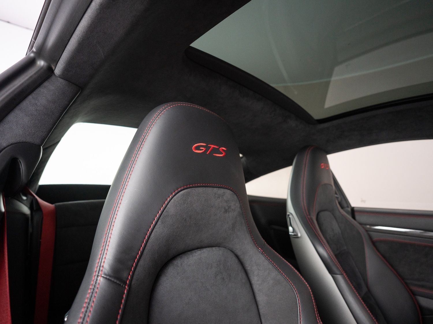 Used Porsche 911 2017 for sale - 75895678: Photo 37