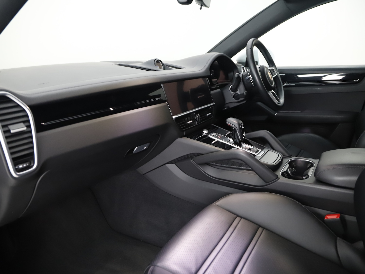 Used Porsche Cayenne 2022 for sale - 76604216: Photo 4