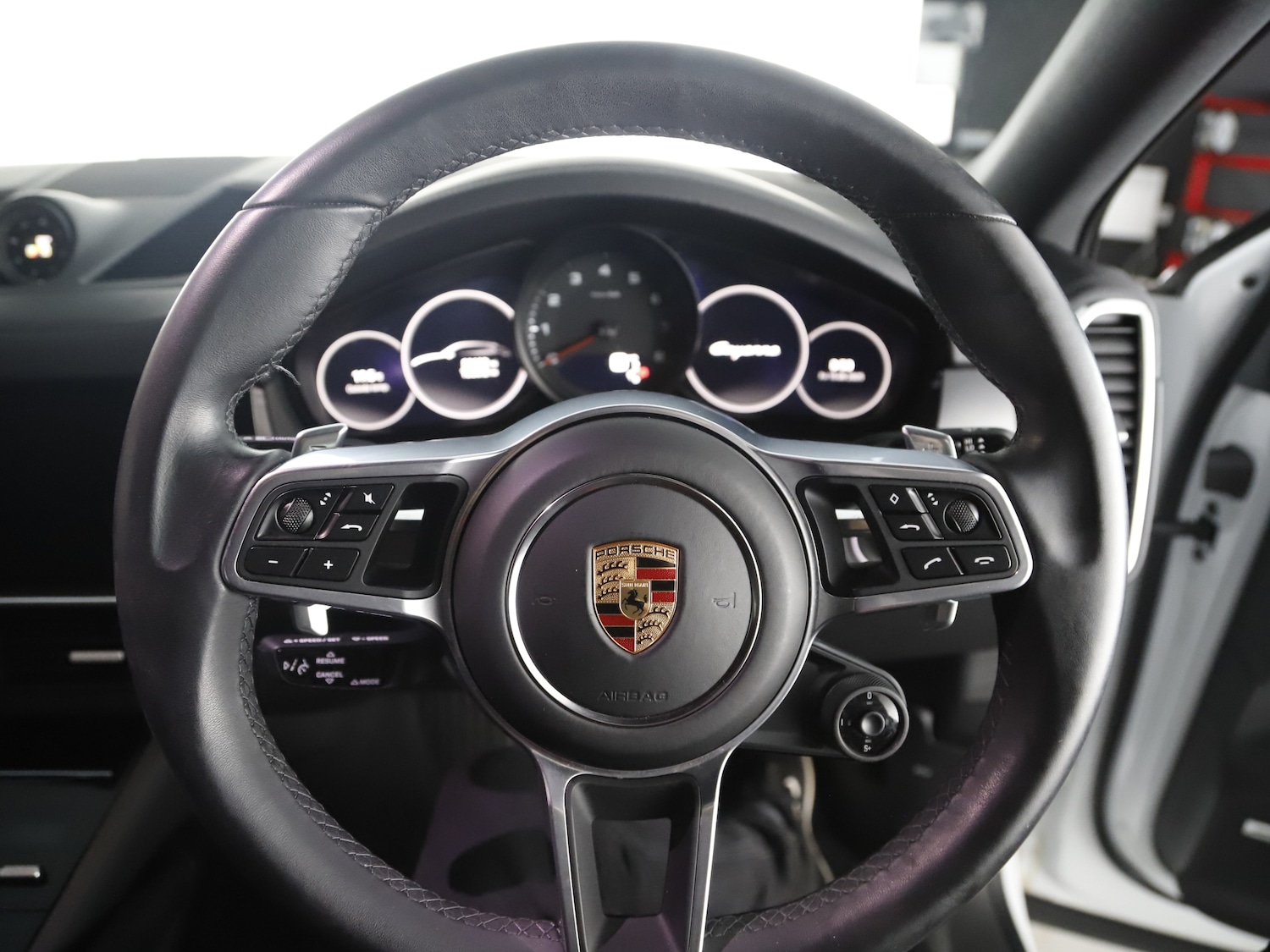 Used Porsche Cayenne 2022 for sale - 76604216: Photo 42