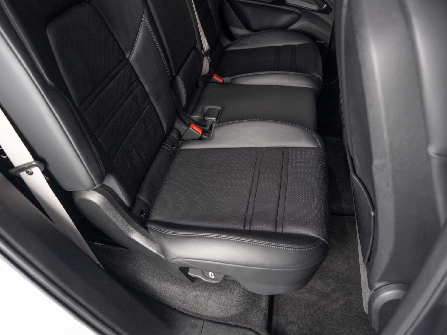Used Porsche Cayenne 2023 for sale - 76197121: Photo 23