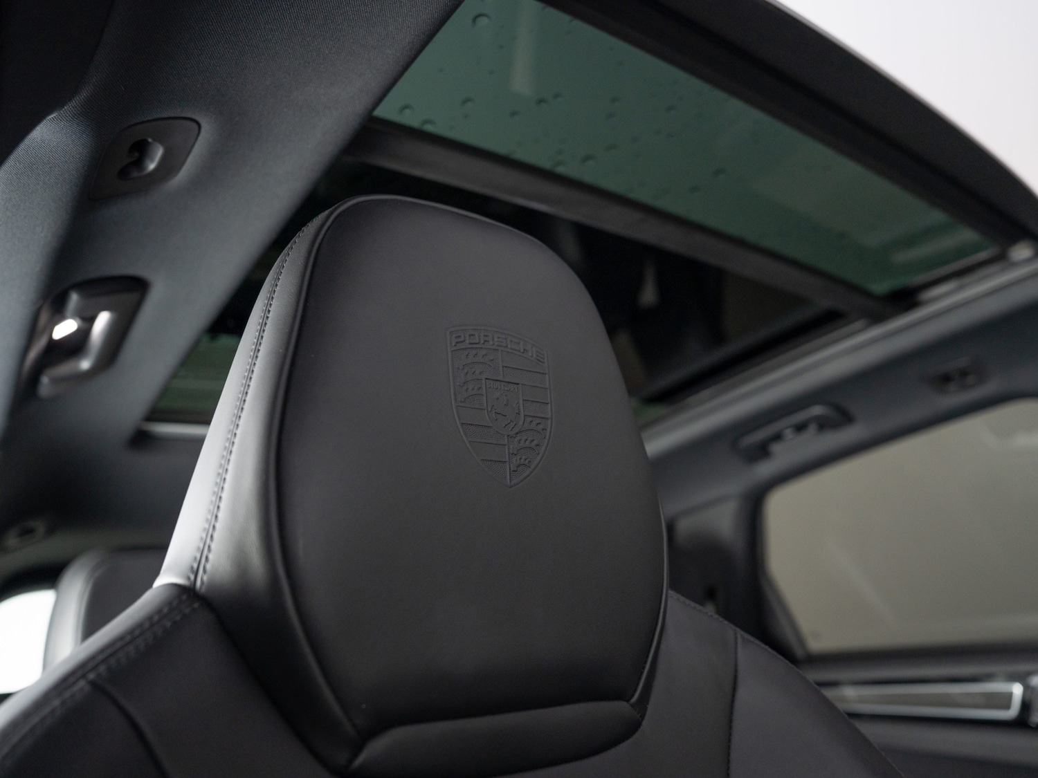 Used Porsche Cayenne 2023 for sale - 76197121: Photo 34