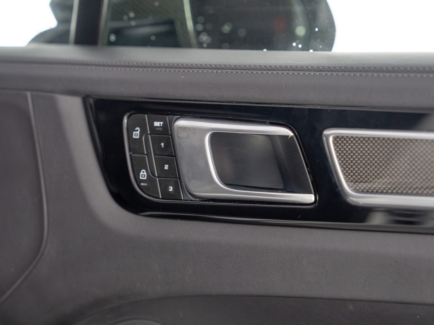 Used Porsche Cayenne 2023 for sale - 76197121: Photo 35