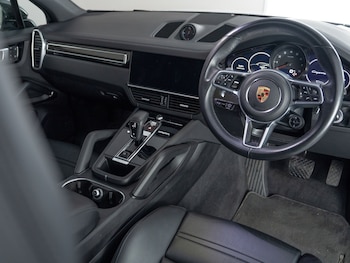 Used Porsche Cayenne 2023 for sale - 76197121: Photo 3
