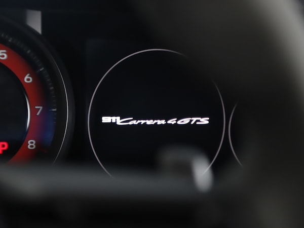 Used Porsche 911 2022 for sale - 76235166: Photo 13