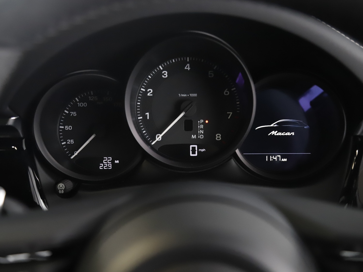 Used Porsche Macan 2025 for sale - 76711911: Photo 23