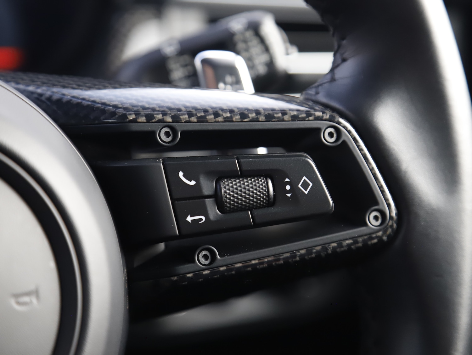 Used Porsche Macan 2023 for sale - 78029709: Photo 45