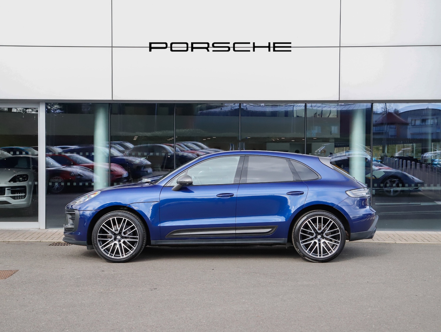 Used Porsche Macan 2023 for sale - 78029709: Photo 6
