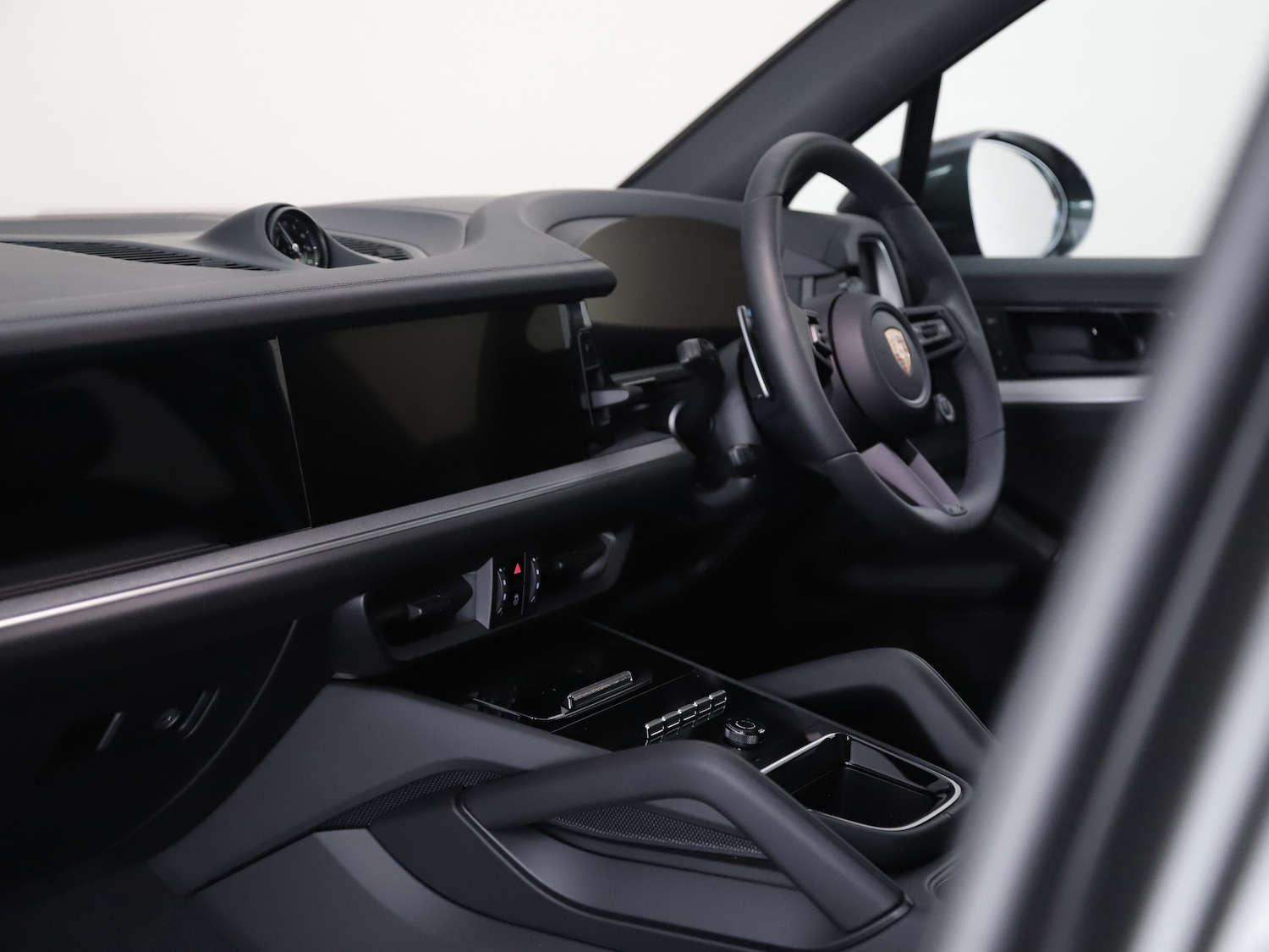 Used Porsche Cayenne 2025 for sale - 76184799: Photo 44