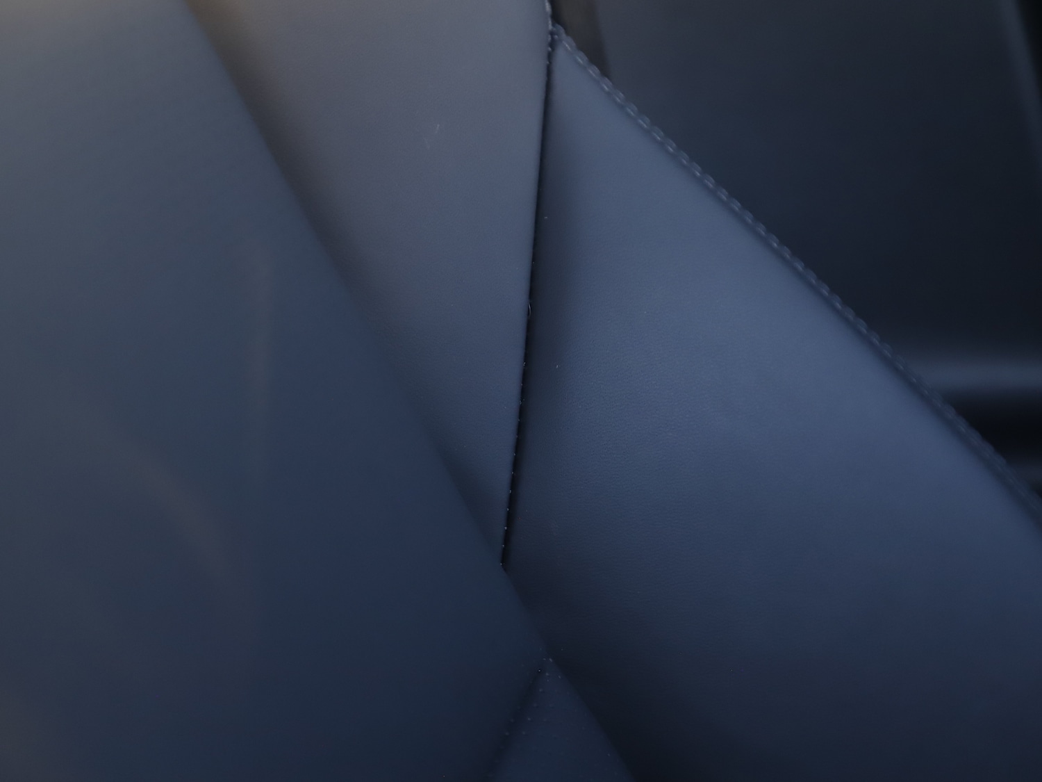 Used Porsche Macan 2025 for sale - 77199299: Photo 24