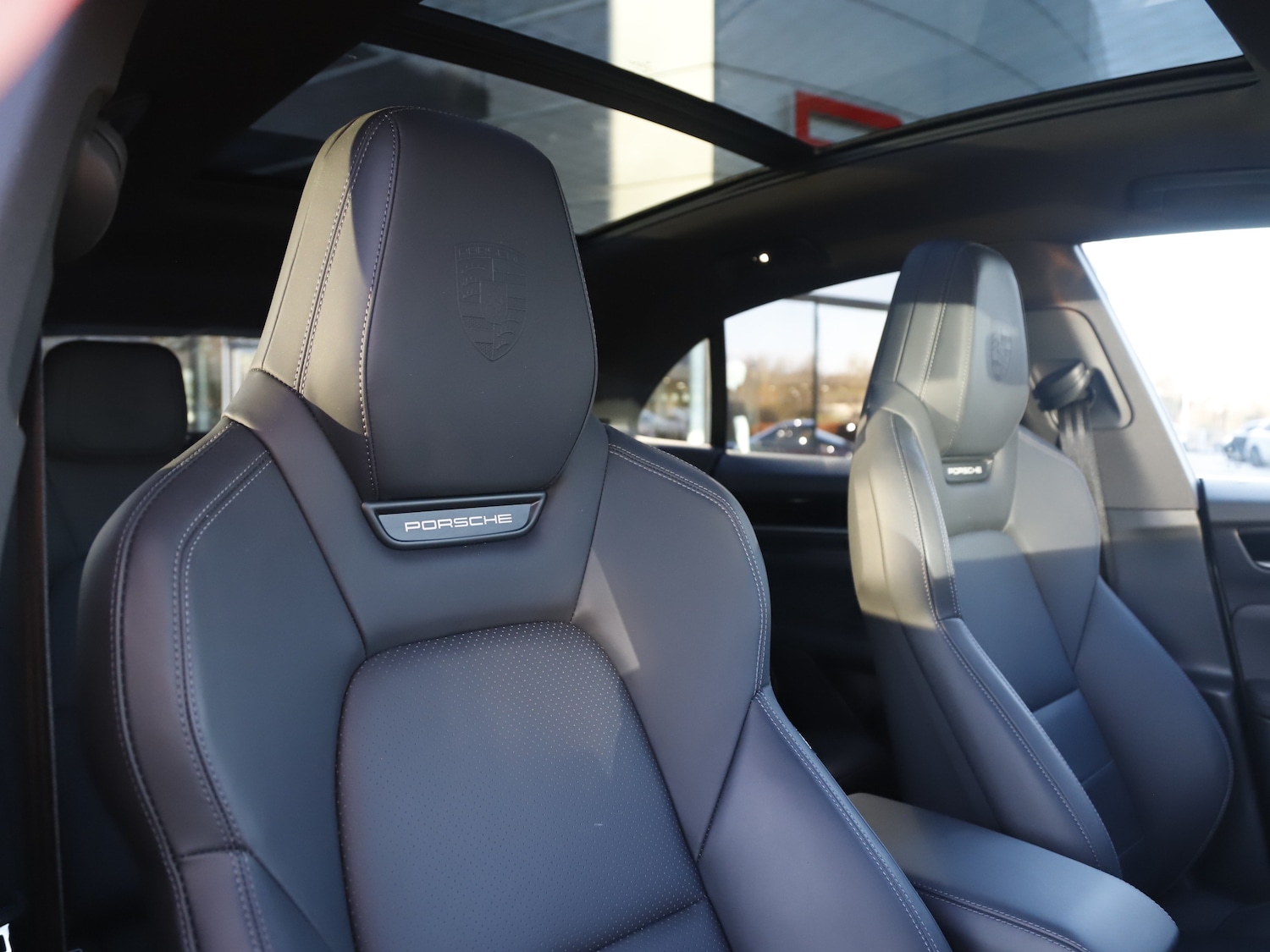 Used Porsche Macan 2025 for sale - 77199299: Photo 30