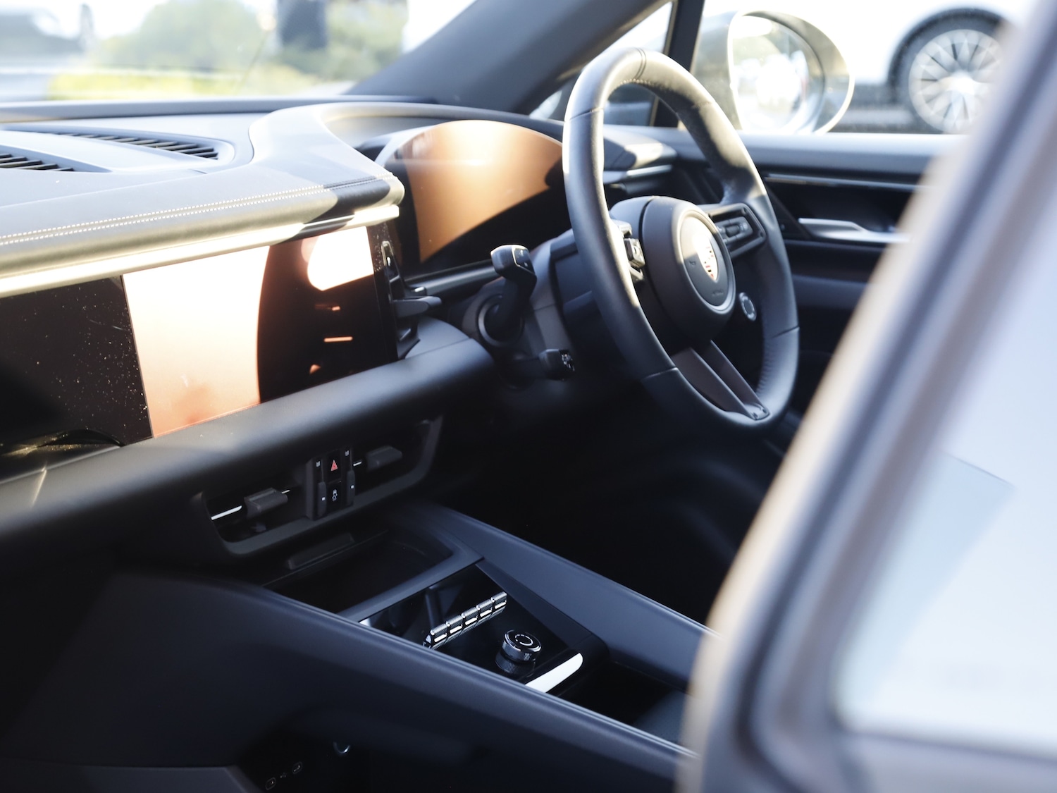 Used Porsche Macan 2025 for sale - 77199299: Photo 36