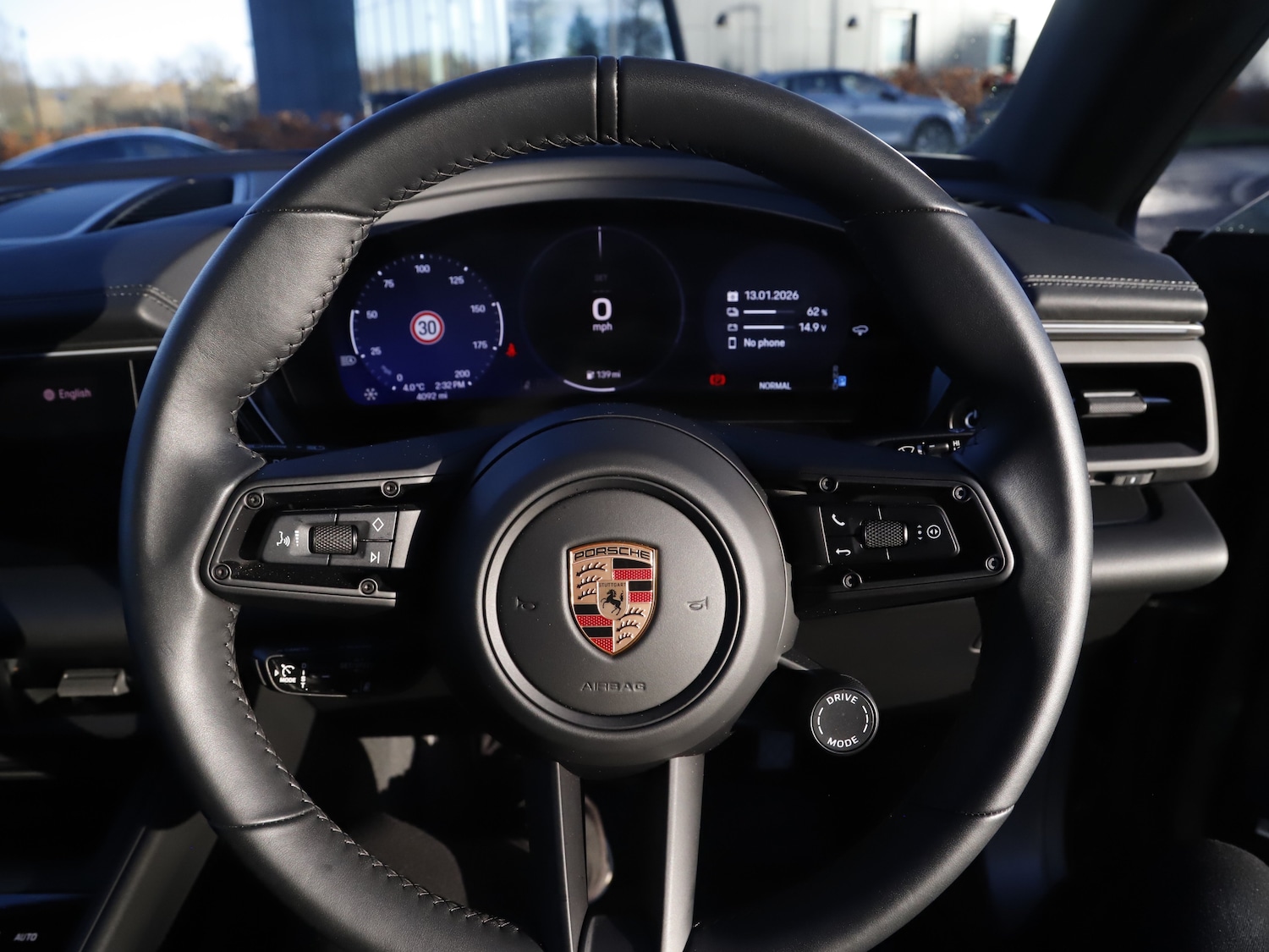 Used Porsche Macan 2025 for sale - 77199299: Photo 37