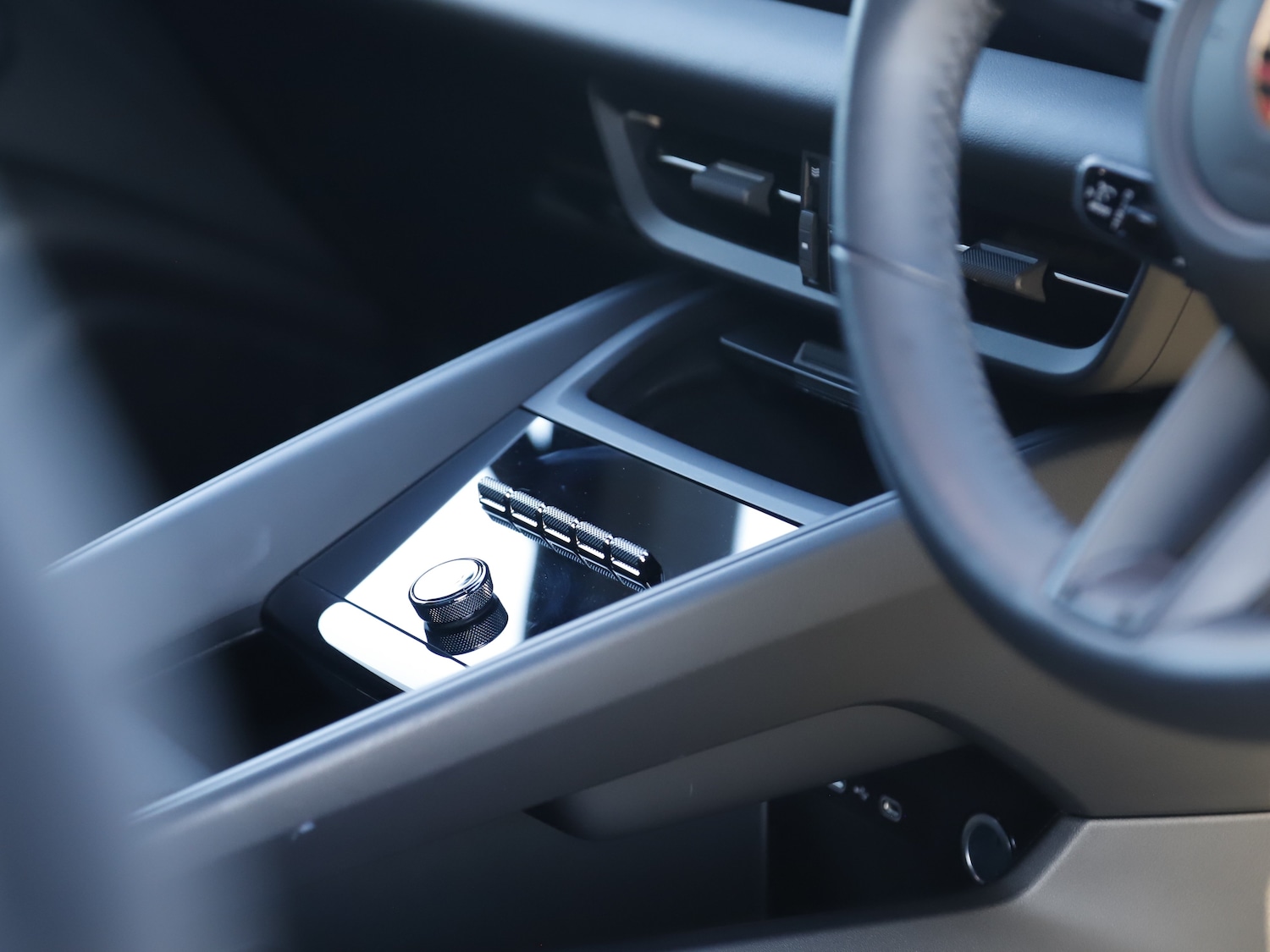 Used Porsche Macan 2025 for sale - 77199299: Photo 43