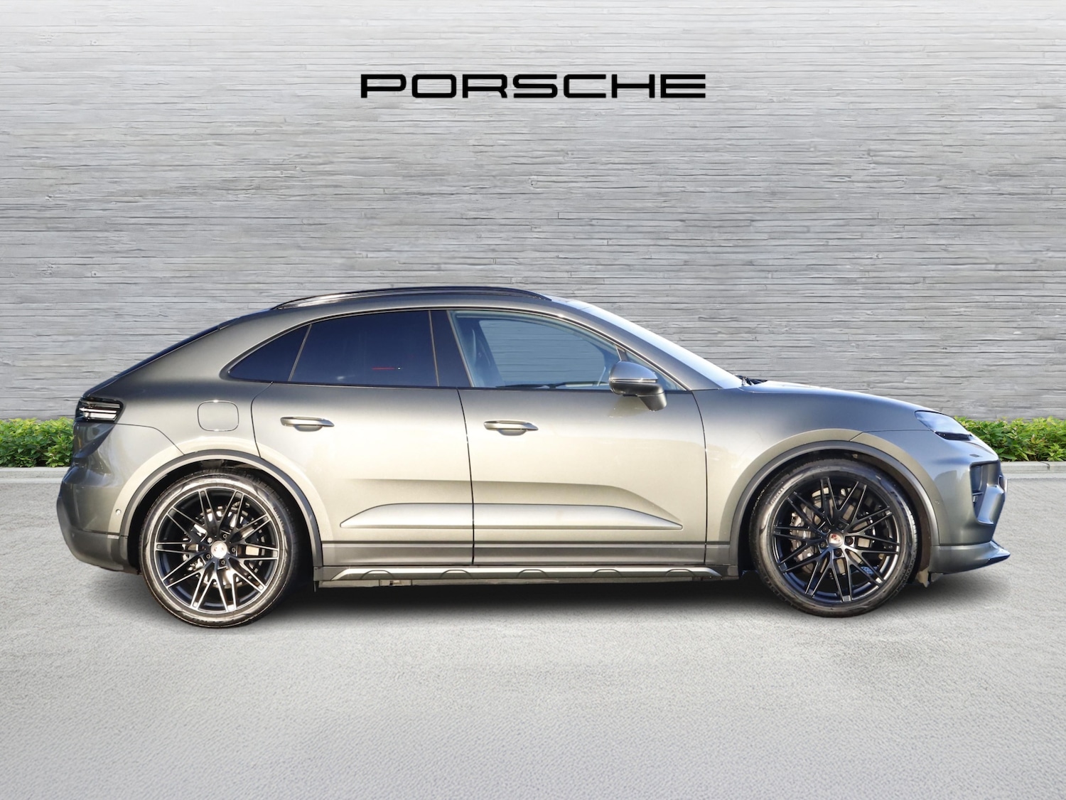 Used Porsche Macan 2025 for sale - 77199299: Photo 9