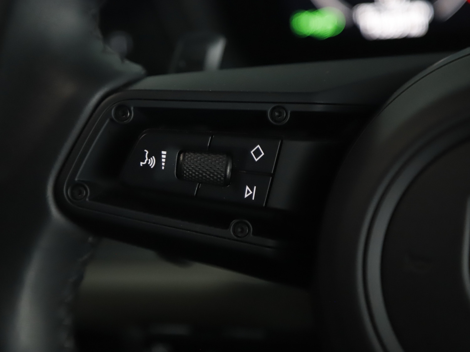 Used Porsche Cayenne 2024 for sale - 75895683: Photo 48