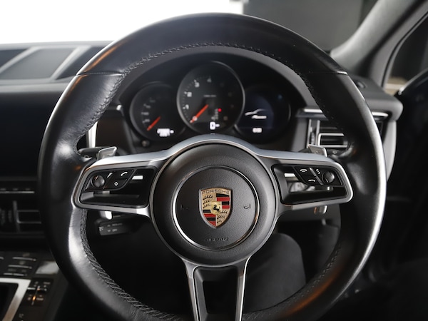Used Porsche Macan 2020 for sale - 75753405: Photo 14